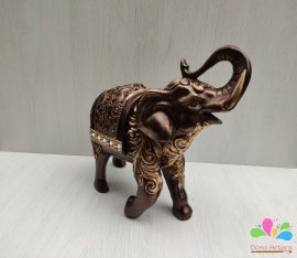 Elefante manto com ramos 22 cm - tabaco e dourado - Image 2